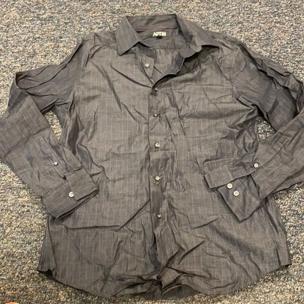 Apt. 9 Black Blue Stripped Button Down Shirt sz. M